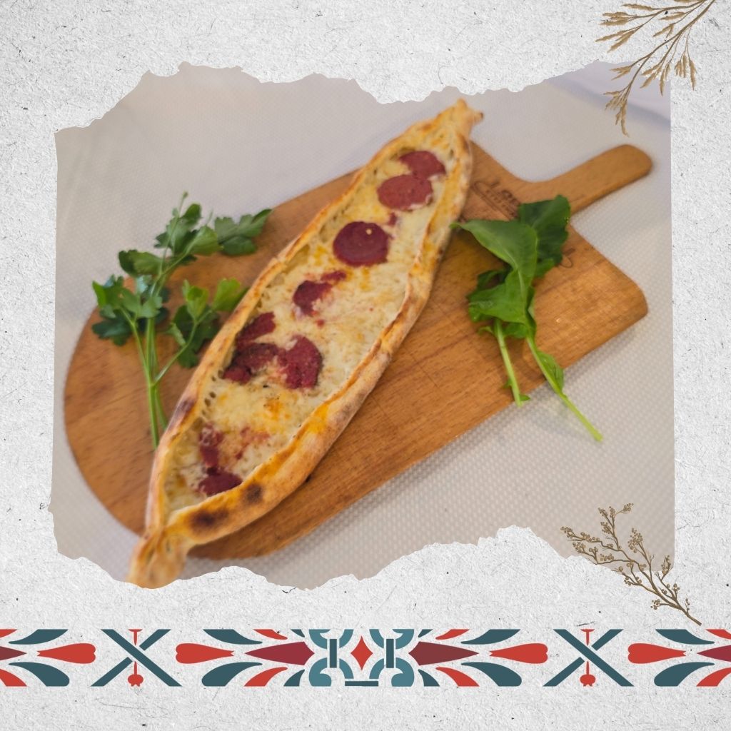 Sucuklu Kaşarlı Pide