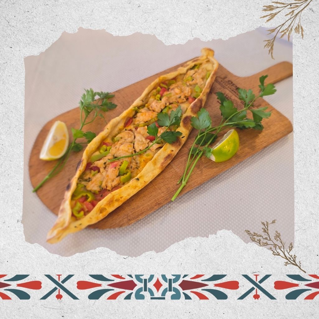 Tavuklu Pide